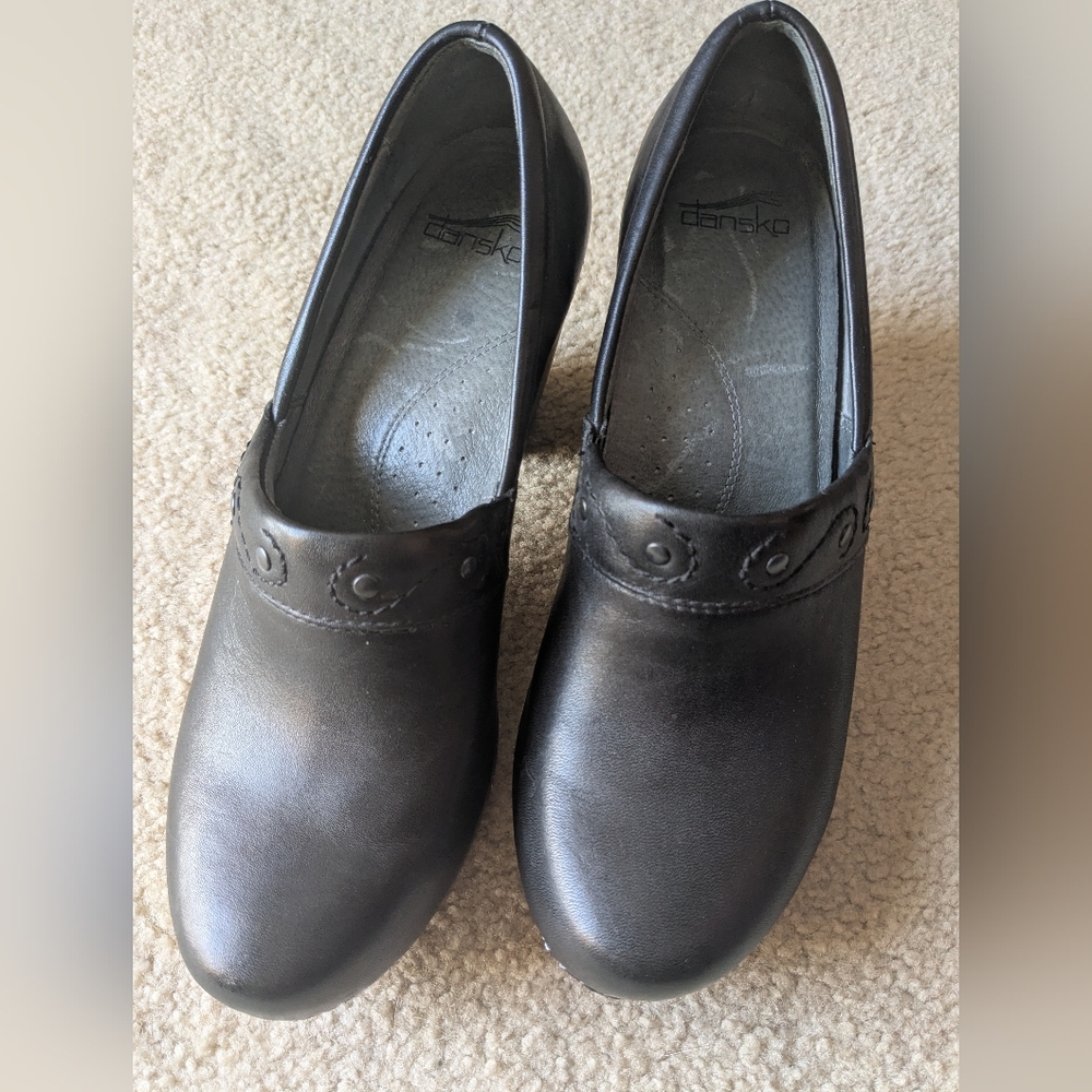 Dansko Black Leather Clogs - Picture 2 of 8